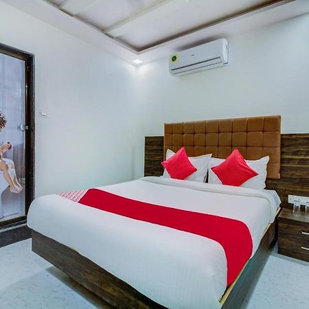 Hotel Golden Palace Lodging And Boarding Thane Bagian luar foto